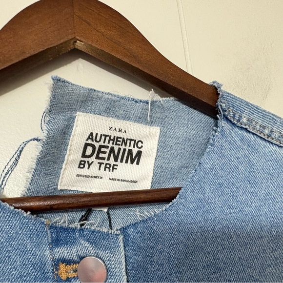 ZARA TRF Authentic Denim Destroyed Cropped Jacket Size S New - Picture 3 of 11